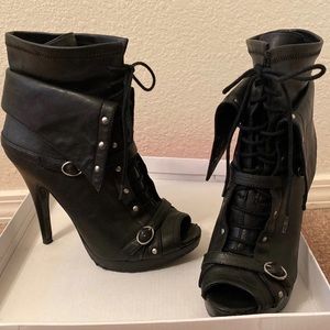 BCBG leather heels